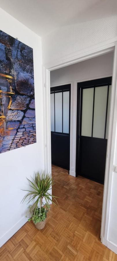 Le Petit Horloge Apartment